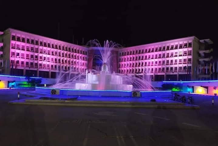 Assiut University Fountain - نافورة جامعة اسيوط - Image 1