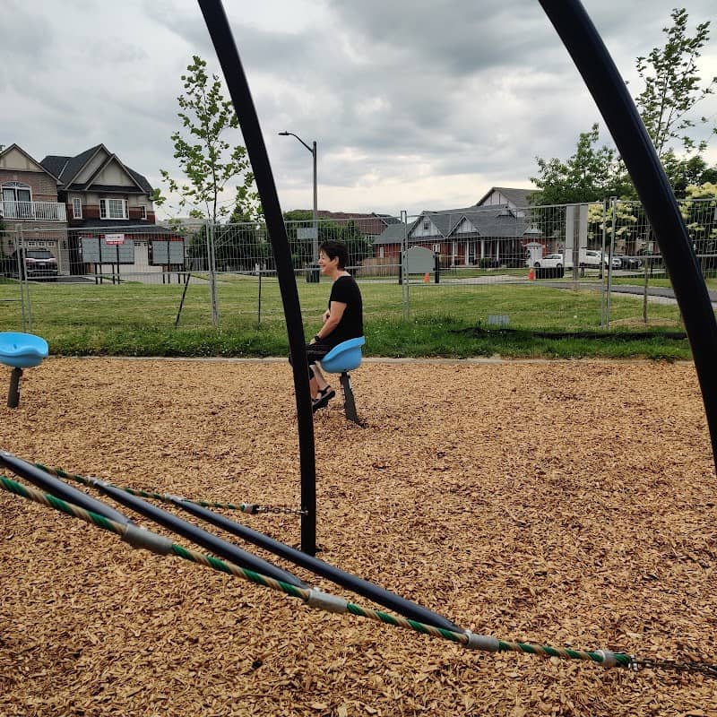 Willowbrook Park - Image 2