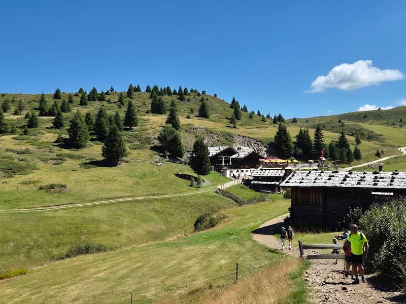 Croce sul ciglio della strada - Image 2