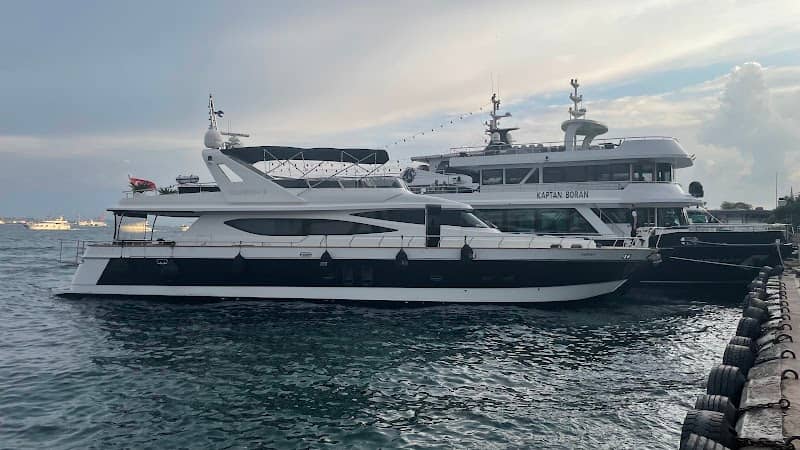 Ebm. Tuor Kabataş Bosphorus Tour Point - Image 3