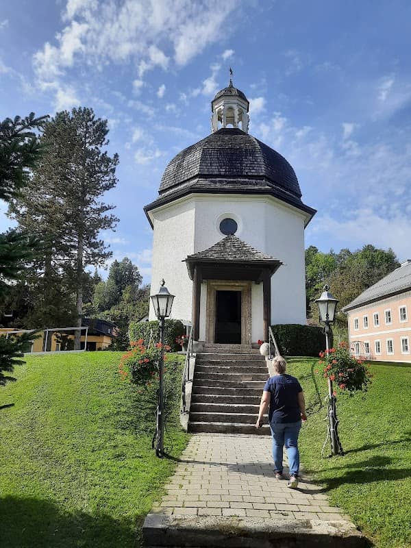 Oberndorf Park - Image 1