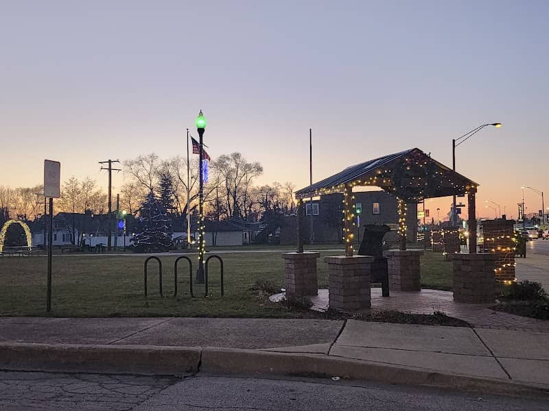 Charlie and Betty Hillyer Memorial Gazebo - Image 1