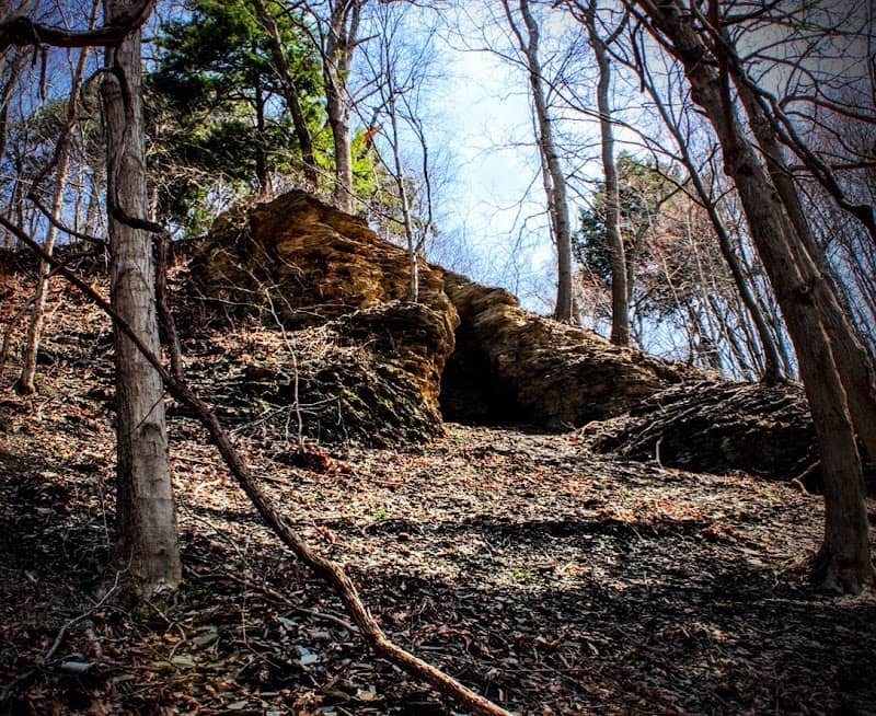 Cleland Rock - Image 2