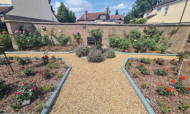The Rose Garden - Image 2