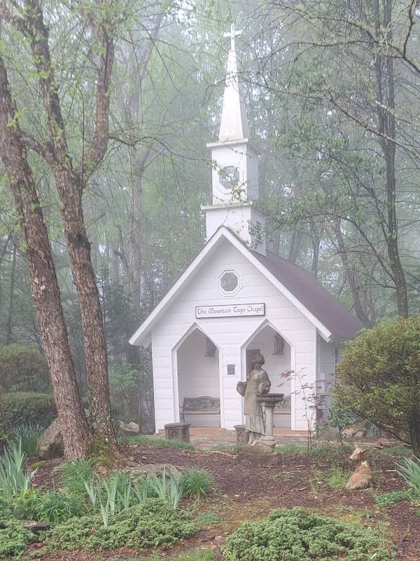 The Mountain Tops Chapel - Image 1