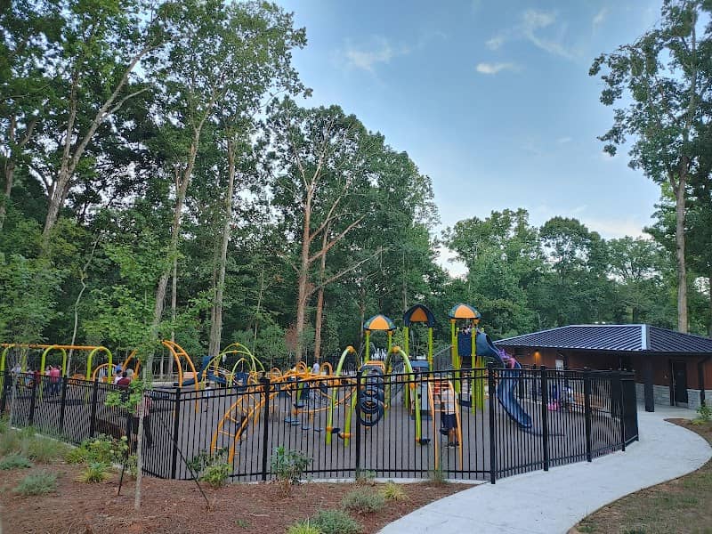 Two Bridges Park - Image 1