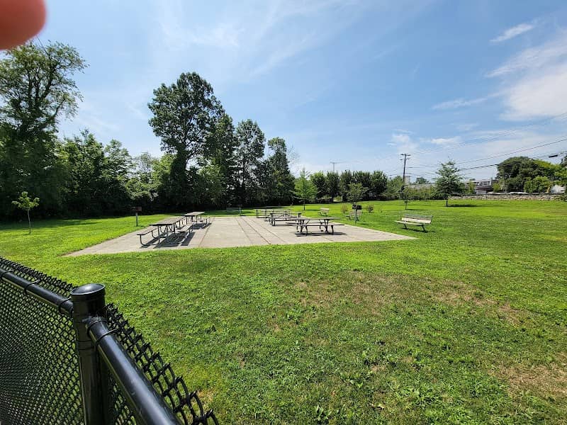 Stamford Playground - Image 2