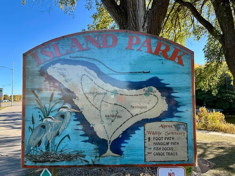 Island Park - Image 1