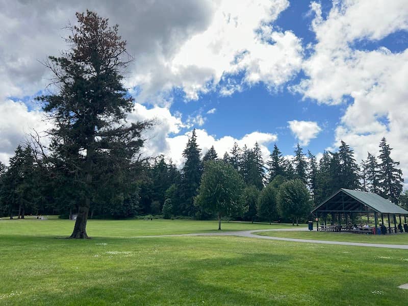 Bradley Lake Park - Image 1