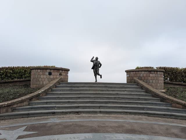 Morecambe promenade - Image 1
