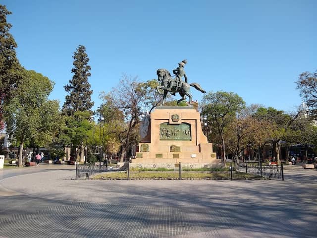 Plaza Libertad Santiago del Estero - Image 1