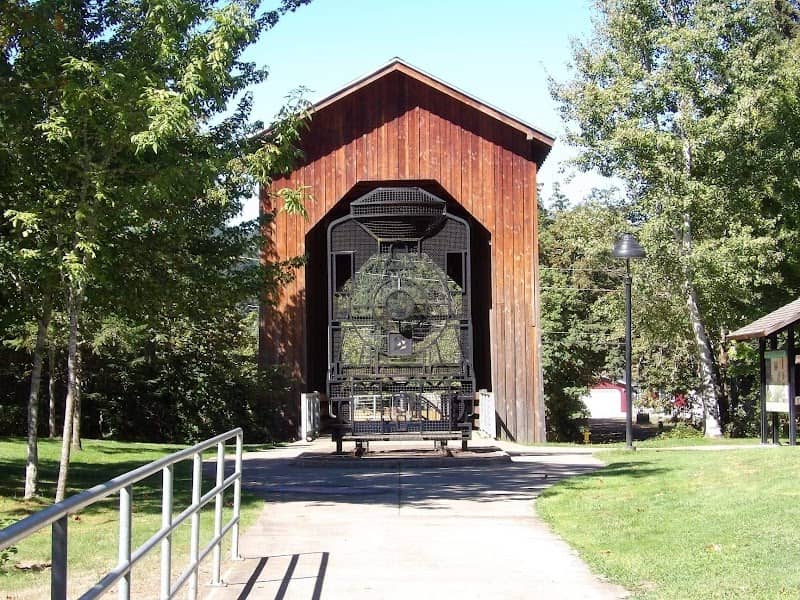 Chambers Covered Railroad Bridge - Image 2