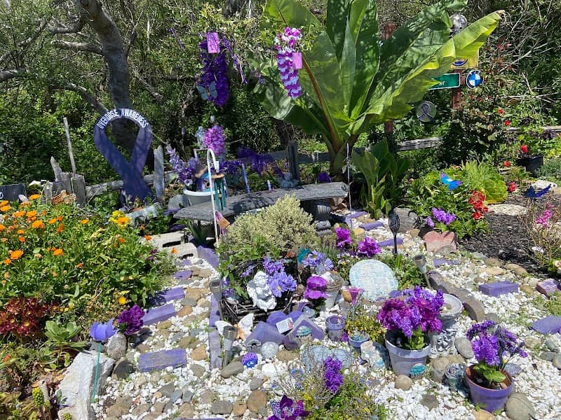 Memorial gardens - Image 2