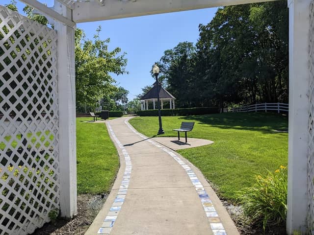 Children's Garden Park - Image 3