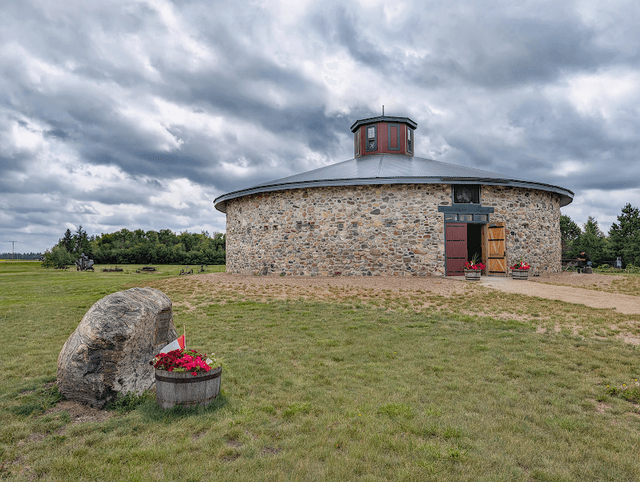 The Historic Bell Barn - Image 1