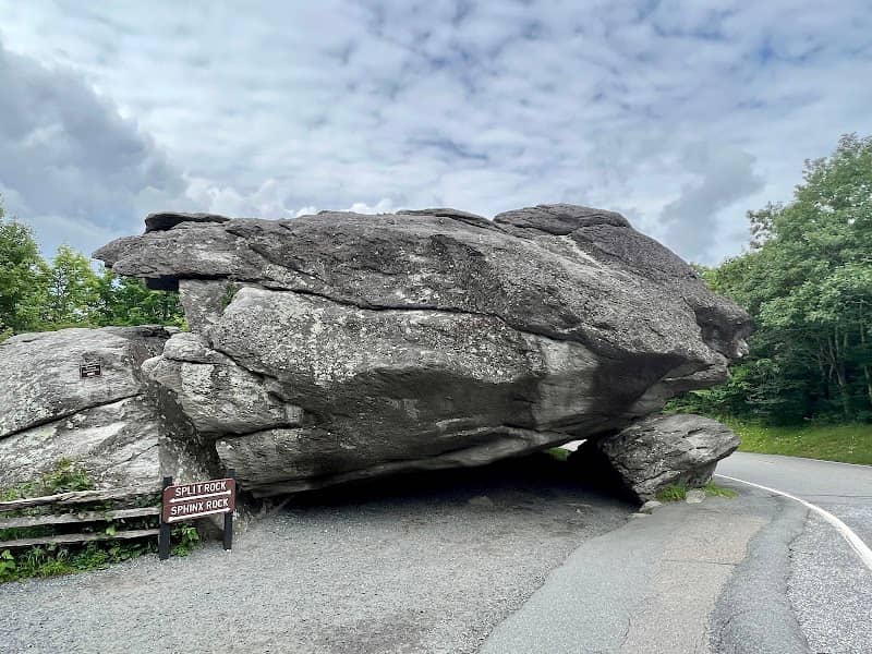 Sphinx Rock - Image 1