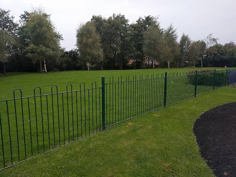 Springfield Park - Image 2