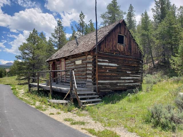 Mineral Belt Trail - Image 1
