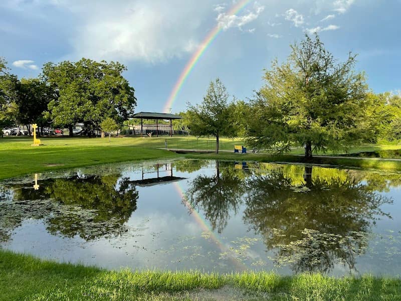 Morris Memorial Park - Image 1