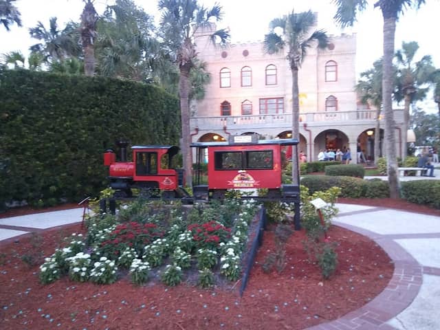 2 Old Town Trolley Welcome Center - Image 2