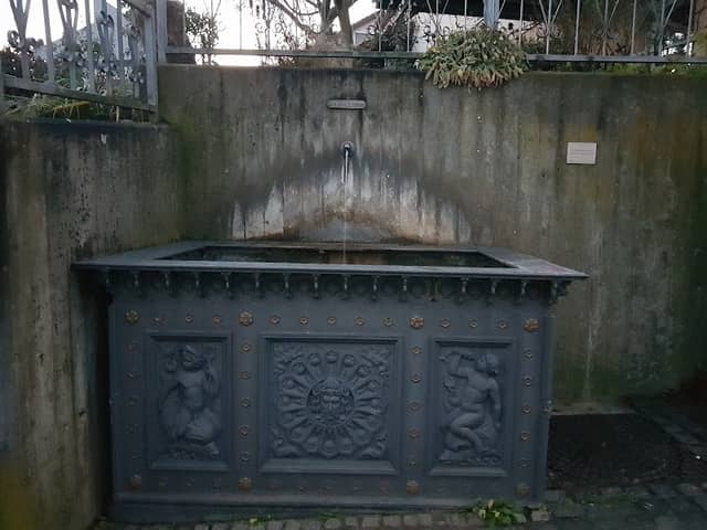 Brunnen - Image 1