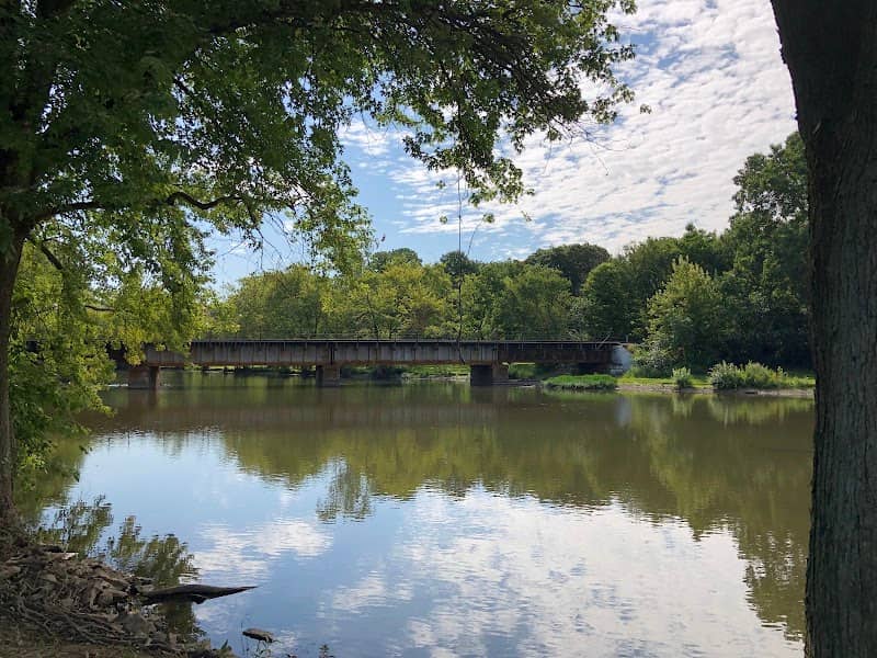 Island Park - Image 1