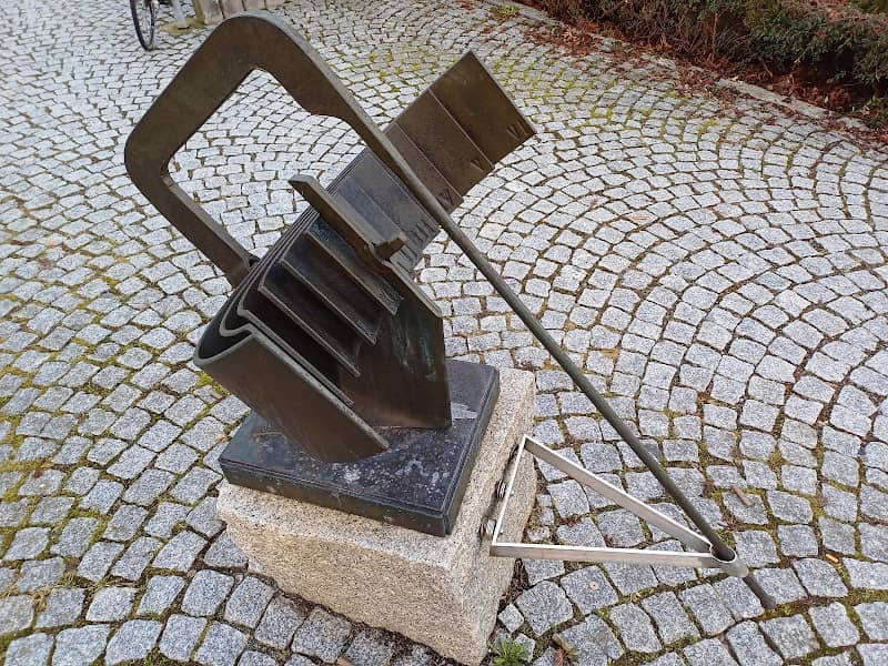 Treuener Sonnenuhr - Image 1