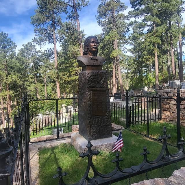 Mount Moriah Cemetery - Image 3