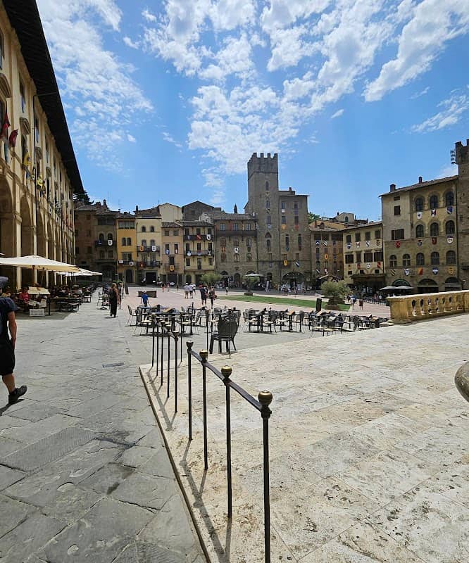 Fontana di Piazza del Praticino - Image 2