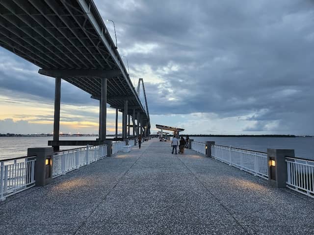 Mount Pleasant Memorial Waterfront Park - Image 1