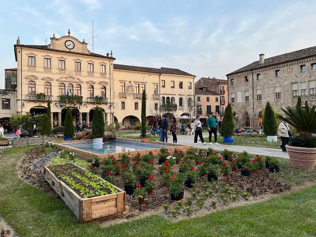 Este in Fiore - Image 1