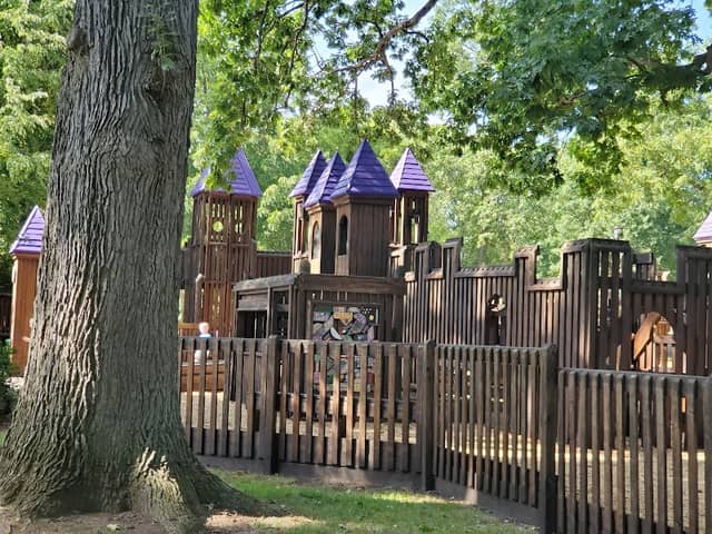 Leo-Cedarville Park - Image 1