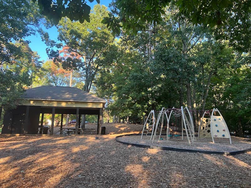 Pitcairn Park - Image 1