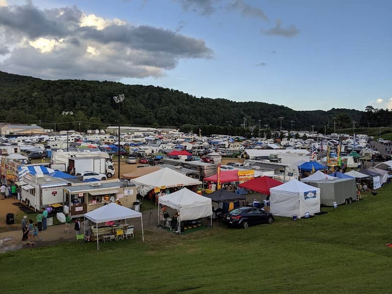 Felts Park - Image 1
