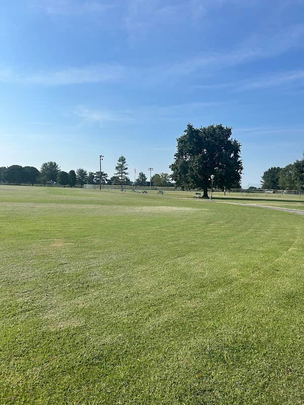Steele Park - Image 1