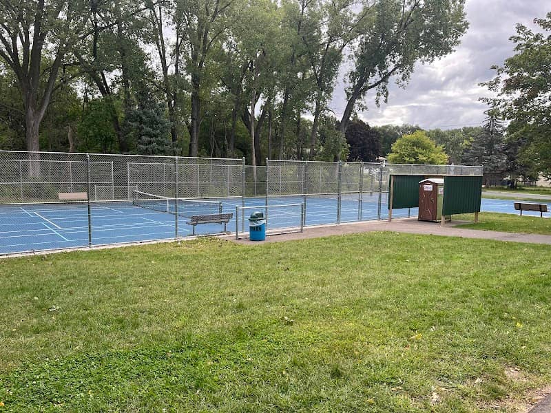 Floral Park - Image 2
