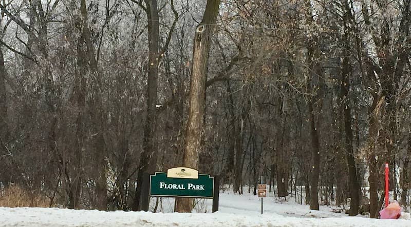 Floral Park - Image 1