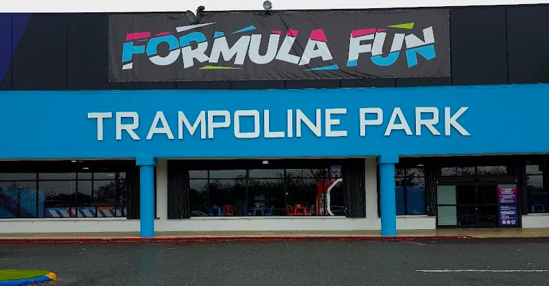 Formula Fun Trampoline Park Gurabo - Image 1