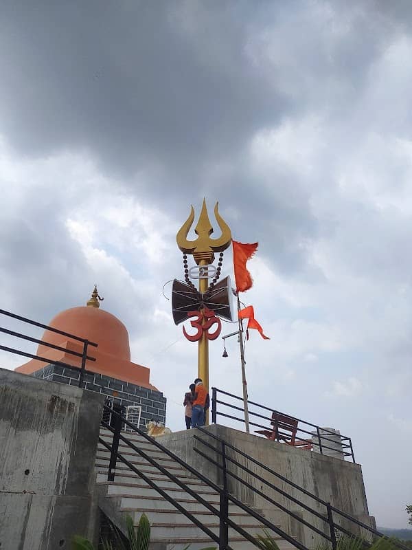 Karvand Naka Circle - Image 1