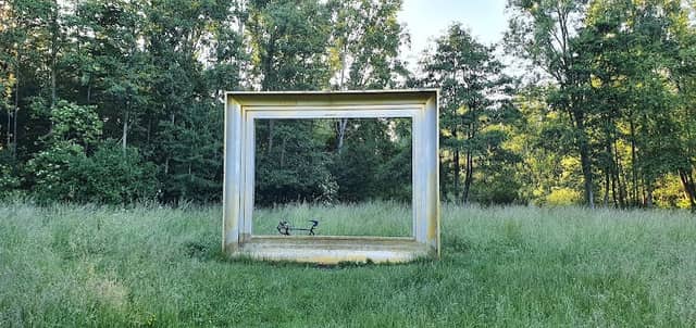 Skulptur "Bilderrahmen" - Image 1