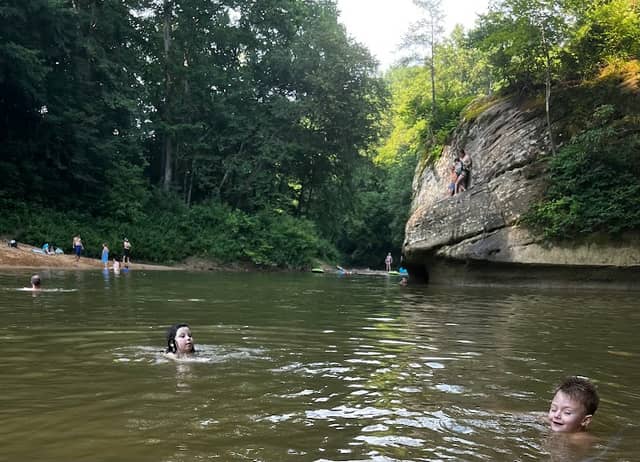 Red River Jump Rock - Image 3