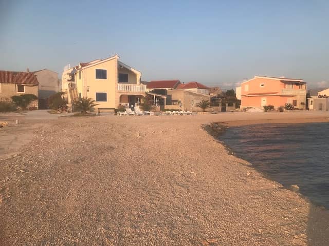 Mugrad - Image 2