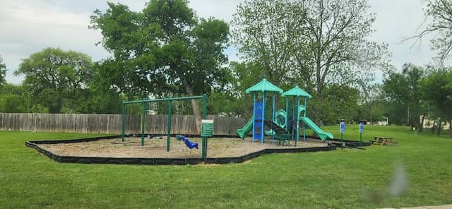 Point City Park - Image 1