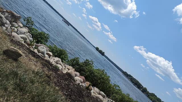 Pewaukee Lakeshore - Image 1
