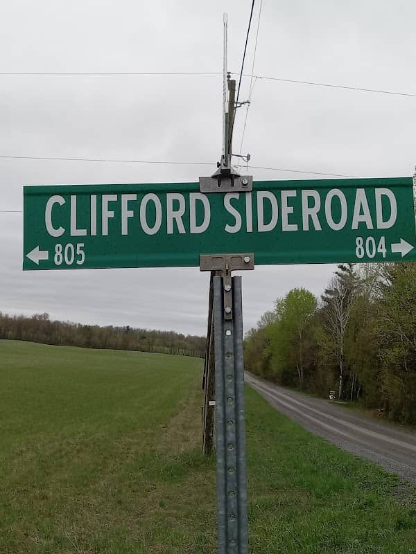 McNab Braeside Trail/Clifford Sideroad - Image 1