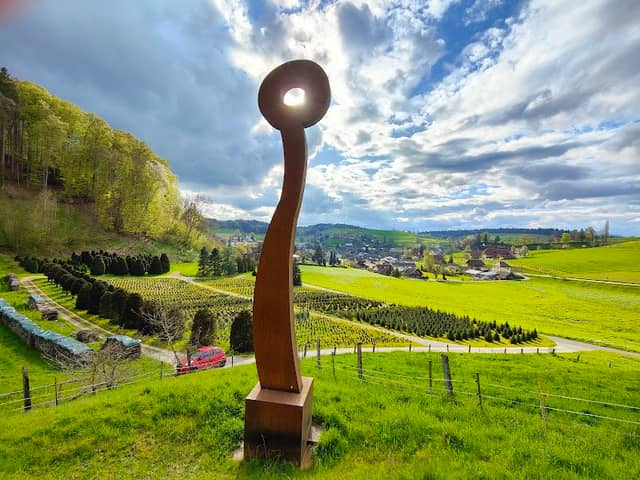 Der Wächter, Eisenskulptur von Reto Bärtsch - Image 1