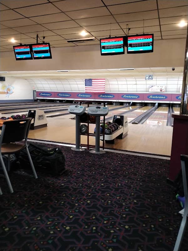 Killeen Bowlerama - Image 1
