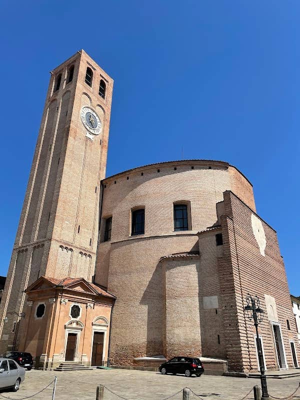 Saint Thecla's Cathedral - Image 1