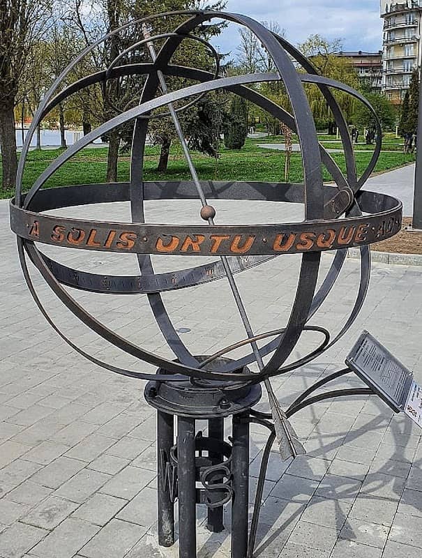 Armillary sphera - Image 1