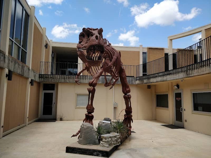 Dinosaur Science Museum and Research Center - Image 2